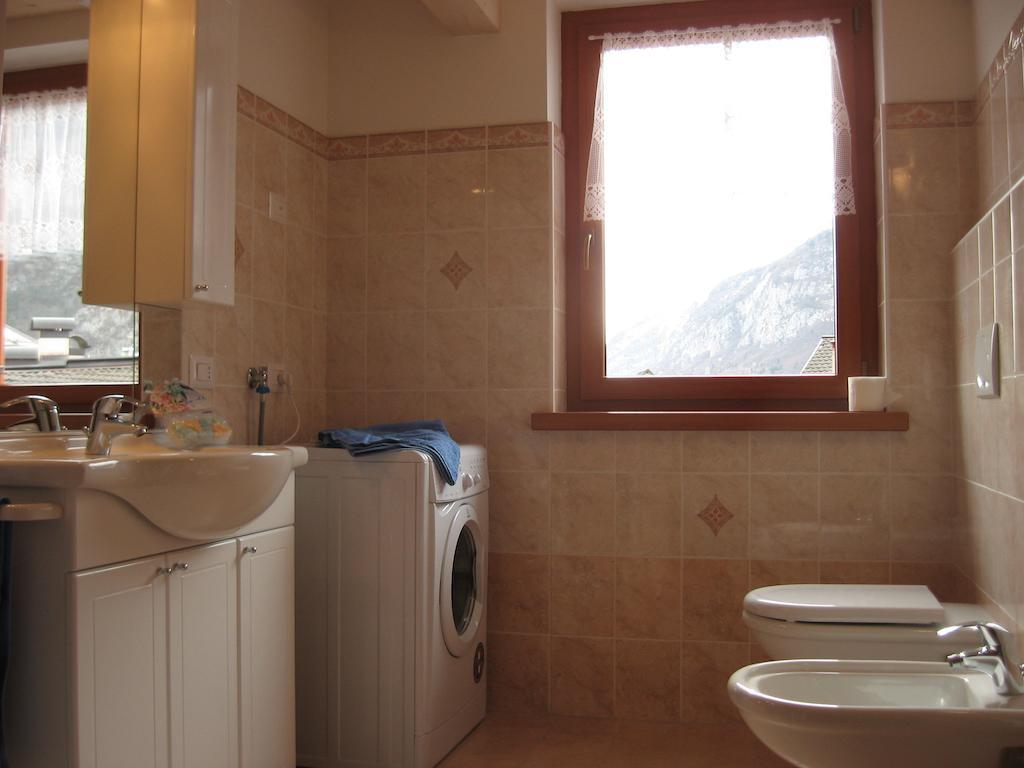 Apartamento Casa Rondine Molveno Habitación foto